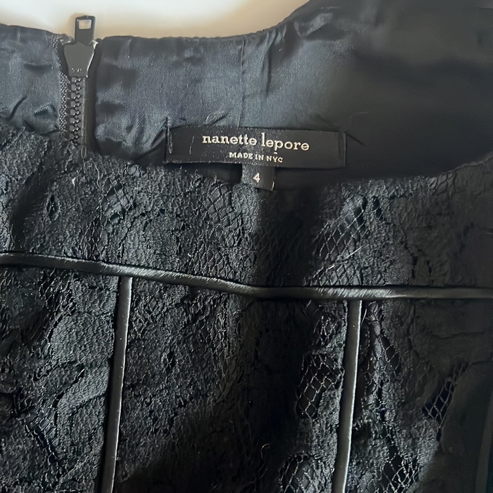 Nanette Lepore Lace Empress top Corset size 4 - Picture 3 of 6